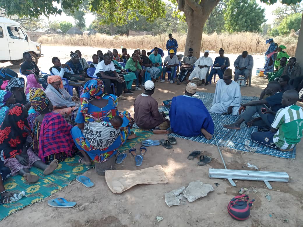 A community dialogue on the mapping of trees and communal and individuals fields where FMNR is (to be) practiced in the Thies region, Senegal
